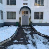 Вид входной группы снаружи Административное здание «г Москва, Бескудниковский б-р, 21А»